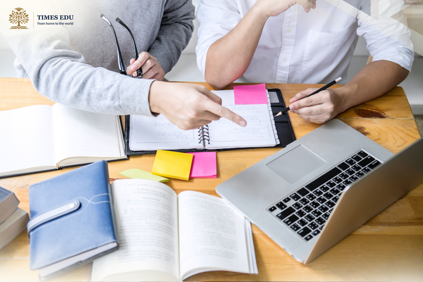 Tìm gia sư luyện thi Cambridge IGCSE ở đâu 2025? 1 Times Edu Cambridge Lower Secondary